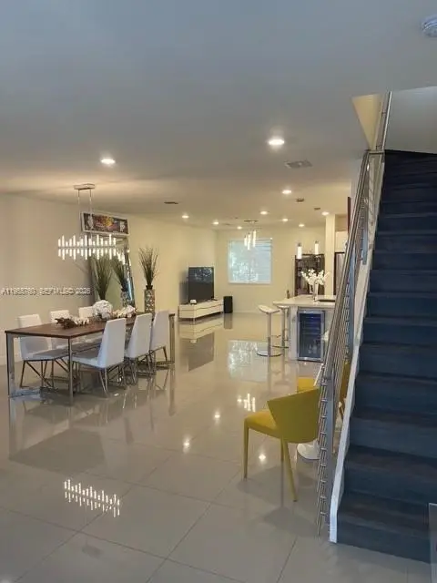 6484 NW 103rd Place #6484, Doral, FL 33178 - Image #2