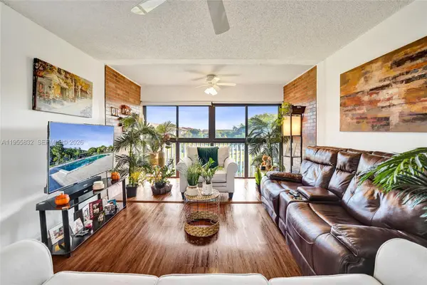 1651 SW 127th Ave #404A, Pembroke Pines, FL 33027