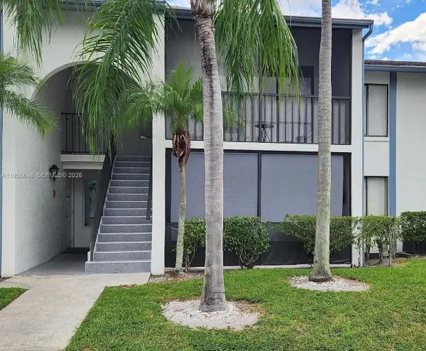 1013 Green Pine Blvd #D1, West Palm Beach, FL 33409