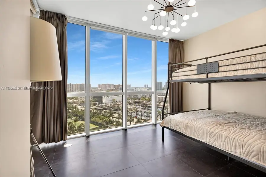 18201 Collins Ave #1507, Sunny Isles Beach, FL 33160 - Image #2