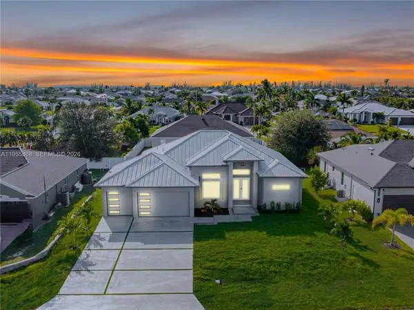 512 NW 35th Pl, Cape Coral, FL 33993