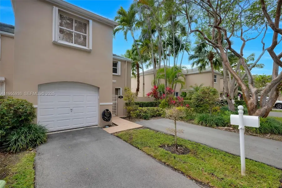 6960 SW 54th St, Miami, FL 33155 - Image #3