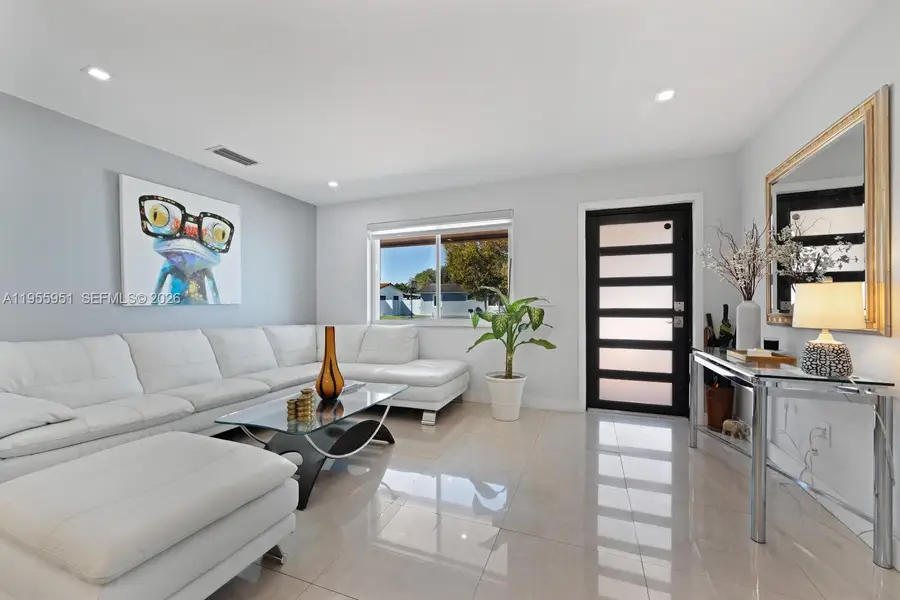 6423 SW 107th Pl, Miami, FL 33173 - Image #2