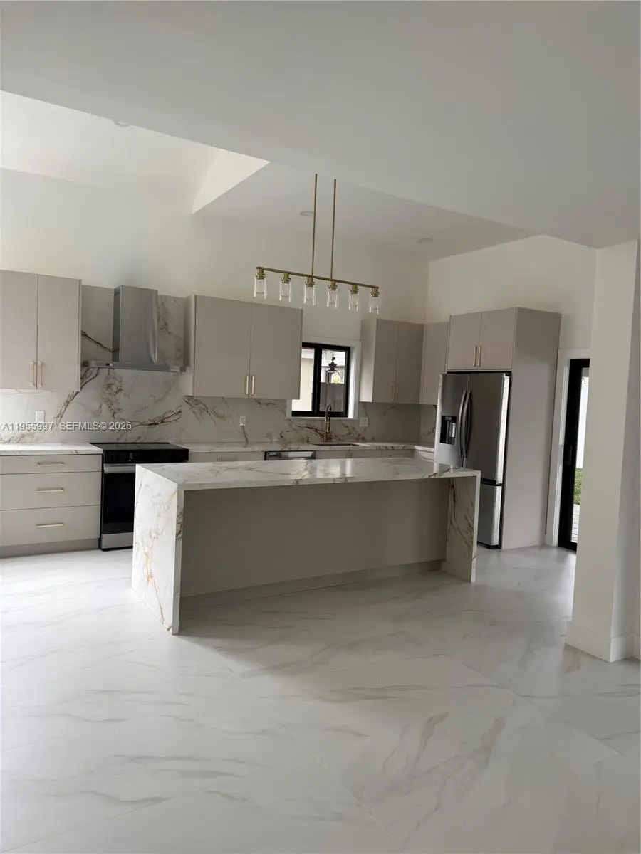 11260 SW 157th Ct, Miami, FL 33196 - Image #3