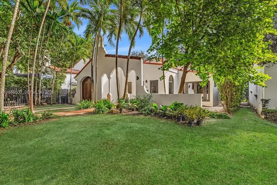 806 Medina Ave, Coral Gables, FL 33134 - Image #3