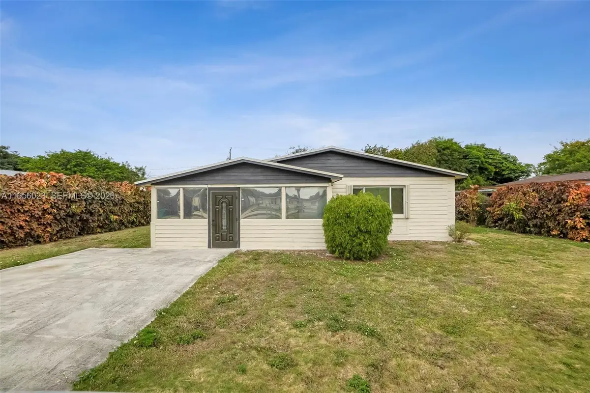 746 NW 3rd St, Florida City, FL 33034 - Image #1