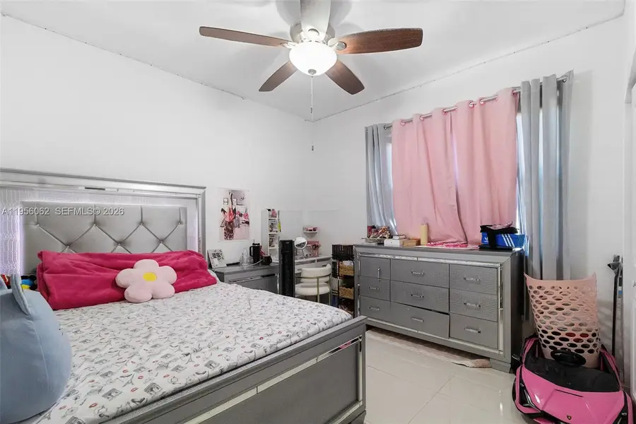 11828 SW 253rd St, Homestead, FL 33032 - #3