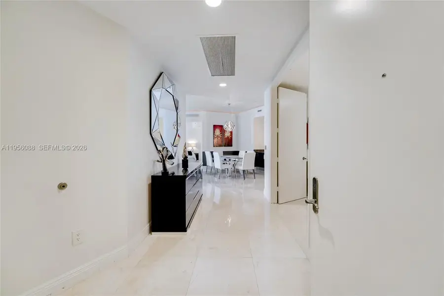 16001 Collins Ave #2103, Sunny Isles Beach, FL 33160 - Image #2