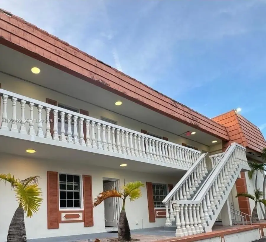 4321 NW 9th Ave #104, Deerfield Beach, FL 33064 - Image #3