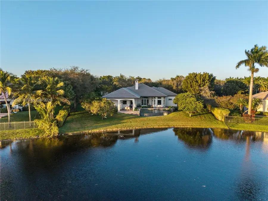 12620 N Winners Cir, Davie, FL 33330 - Image #3