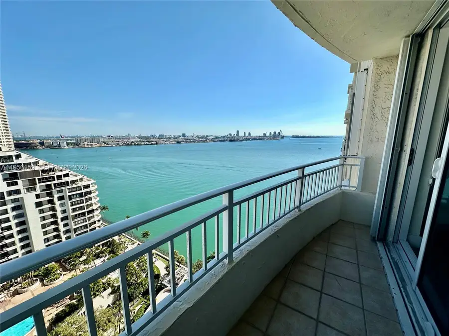 770 Claughton Island Dr #PH-9, Miami, FL 33131 - Image #2