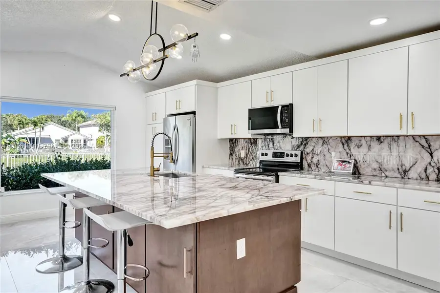 5380 NW 117th Ave, Coral Springs, FL 33076 - Image #2