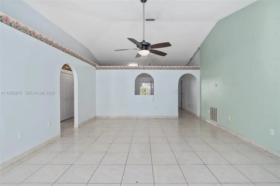 327 Ridge Ct, Apopka, FL 32712 - #3