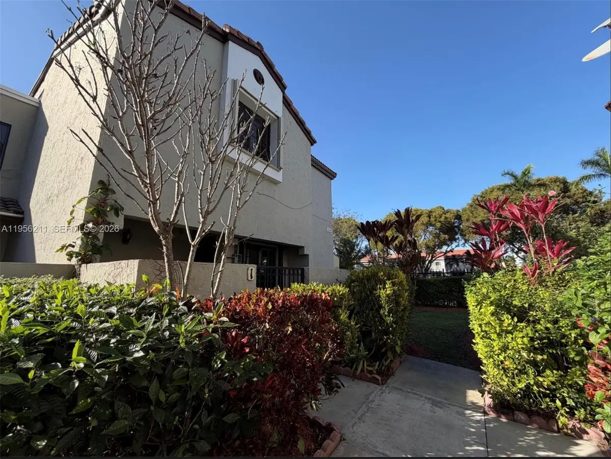 15365 SW 104th Ter, Miami, FL 33196 - Image #1