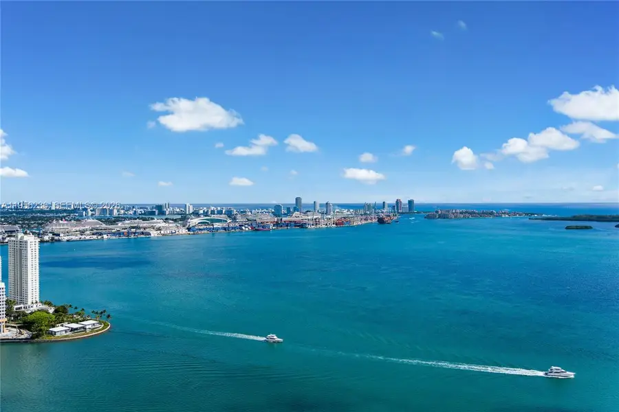 1331 Brickell Bay Dr #PH4605, Miami, FL 33131 - Image #3