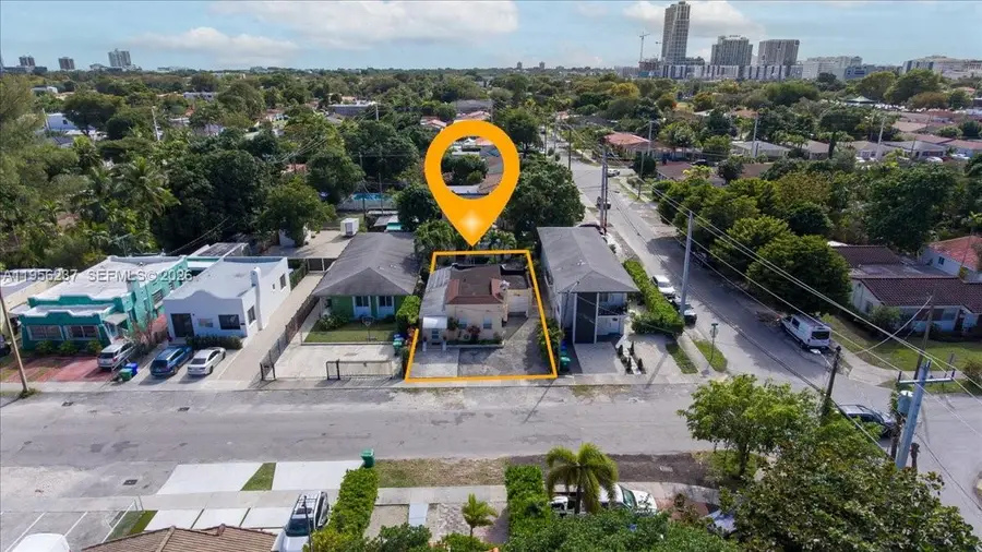 3554 SW 26th St, Miami, FL 33133 - Image #2