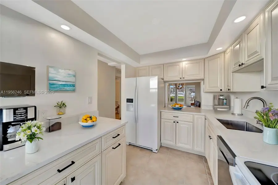 3221 NE 8th St #103, Pompano Beach, FL 33062 - Image #3