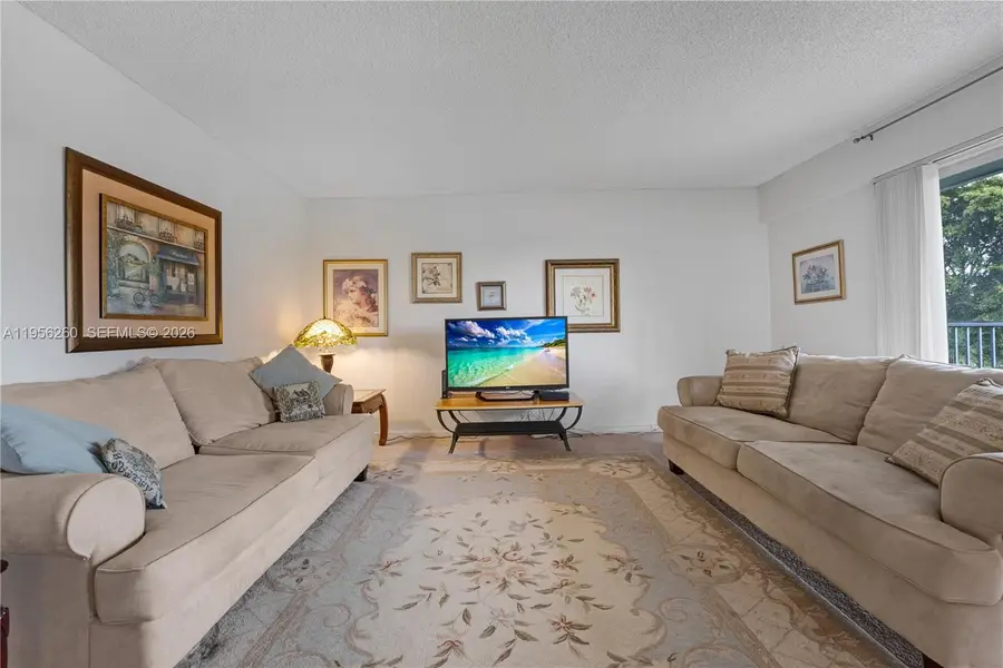 551 SW 135th Ave #410B, Pembroke Pines, FL 33027 - Image #3