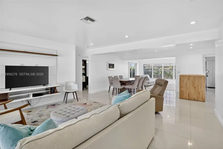 4441 NE 17th Ave, Oakland Park, FL 33334 - Image #3