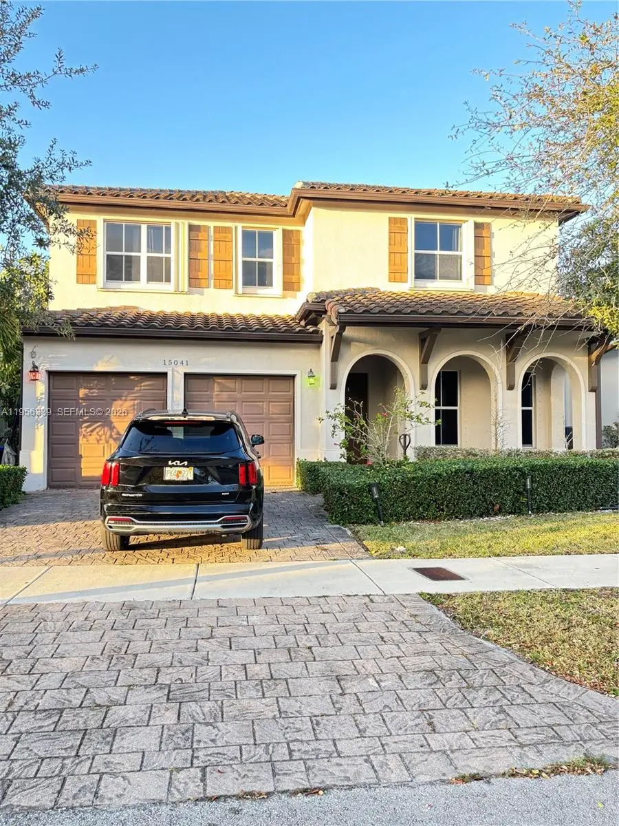 15041 SW 177th Ter, Miami, FL 33187 - Image #1