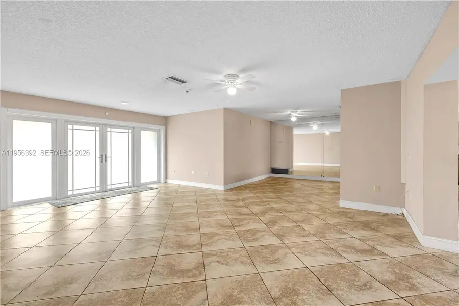 1102 NW 89th Ter, Pembroke Pines, FL 33024 - Image #3
