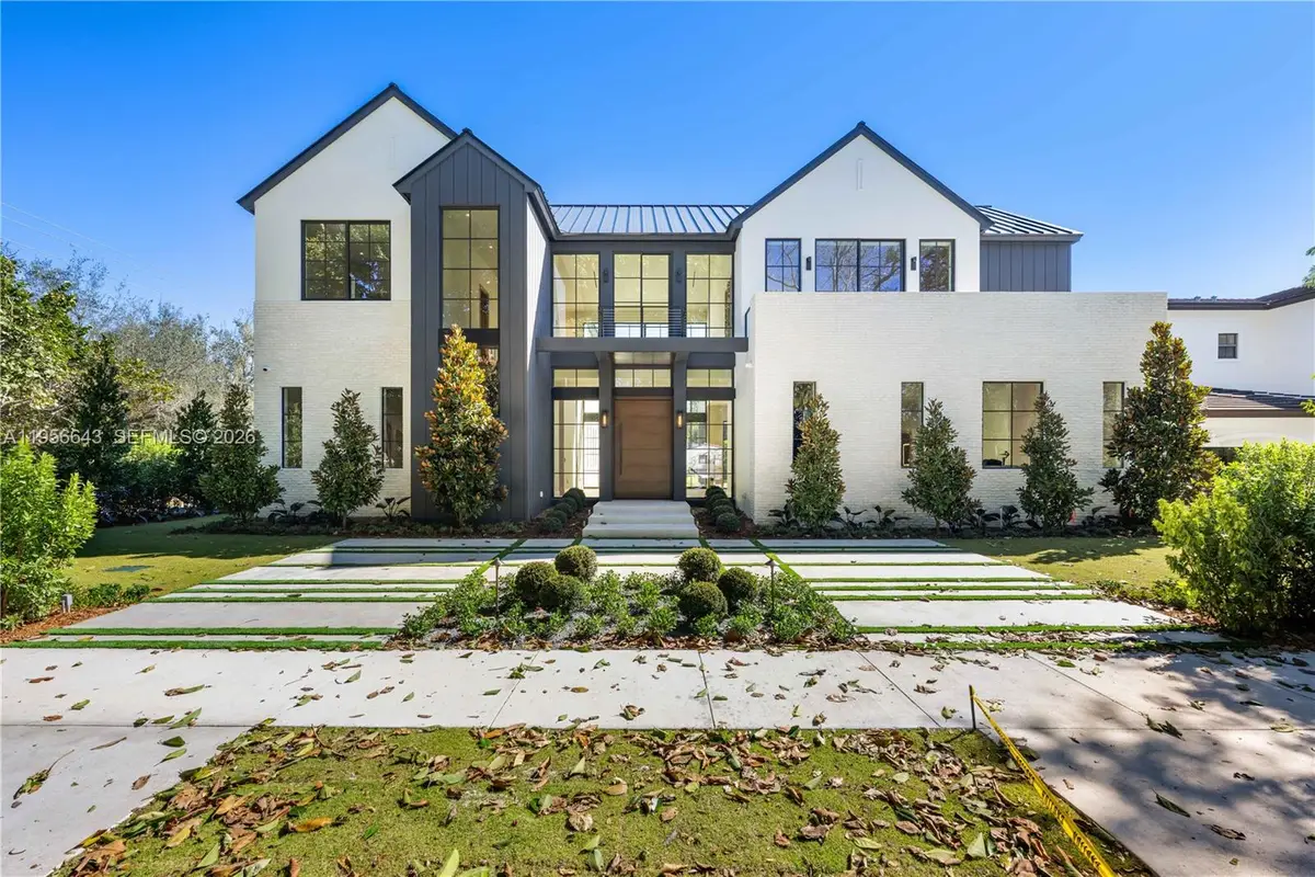 7401 SW 54th Ave, Miami, FL 33143 - Image #1