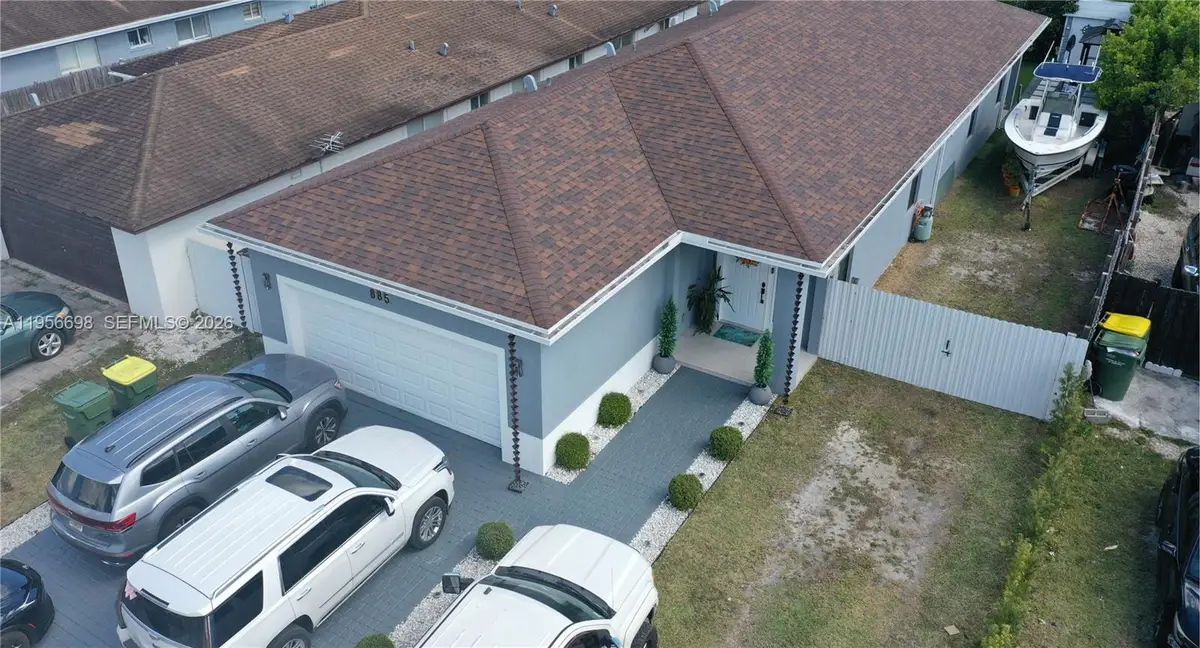 885 NE 3rd Ave, Homestead, FL 33030 - #1