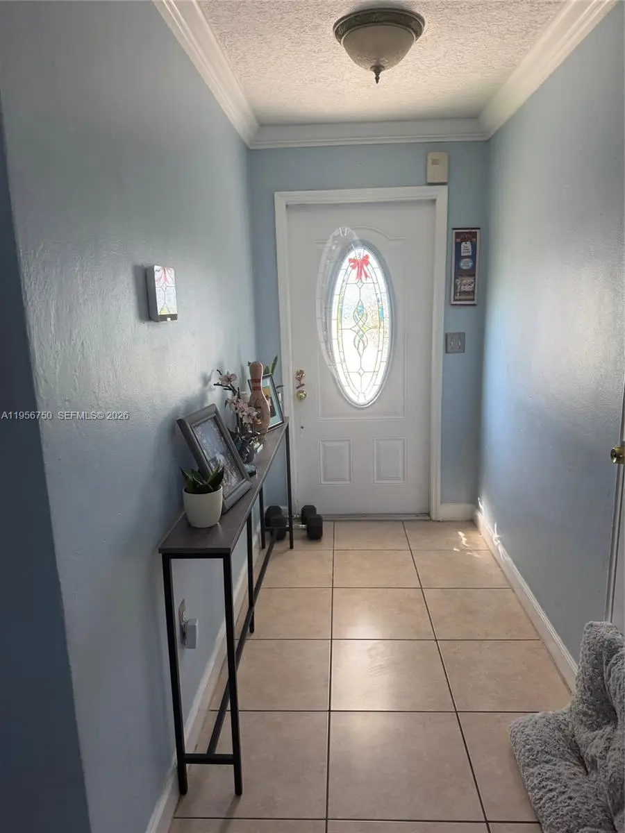 19521 NW 38th Ave, Miami Gardens, FL 33055 - #2