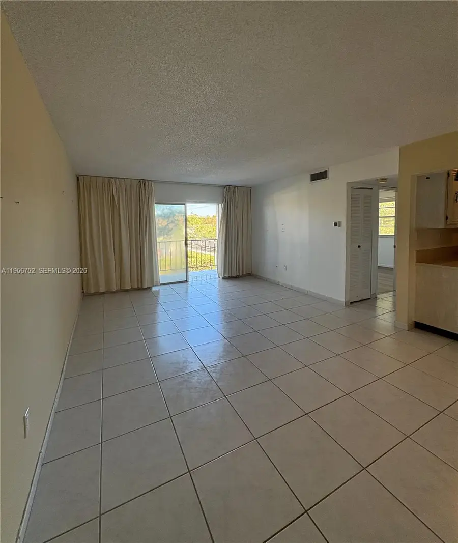 8950 NE 8th Ave #312, Miami, FL 33138 - Image #2