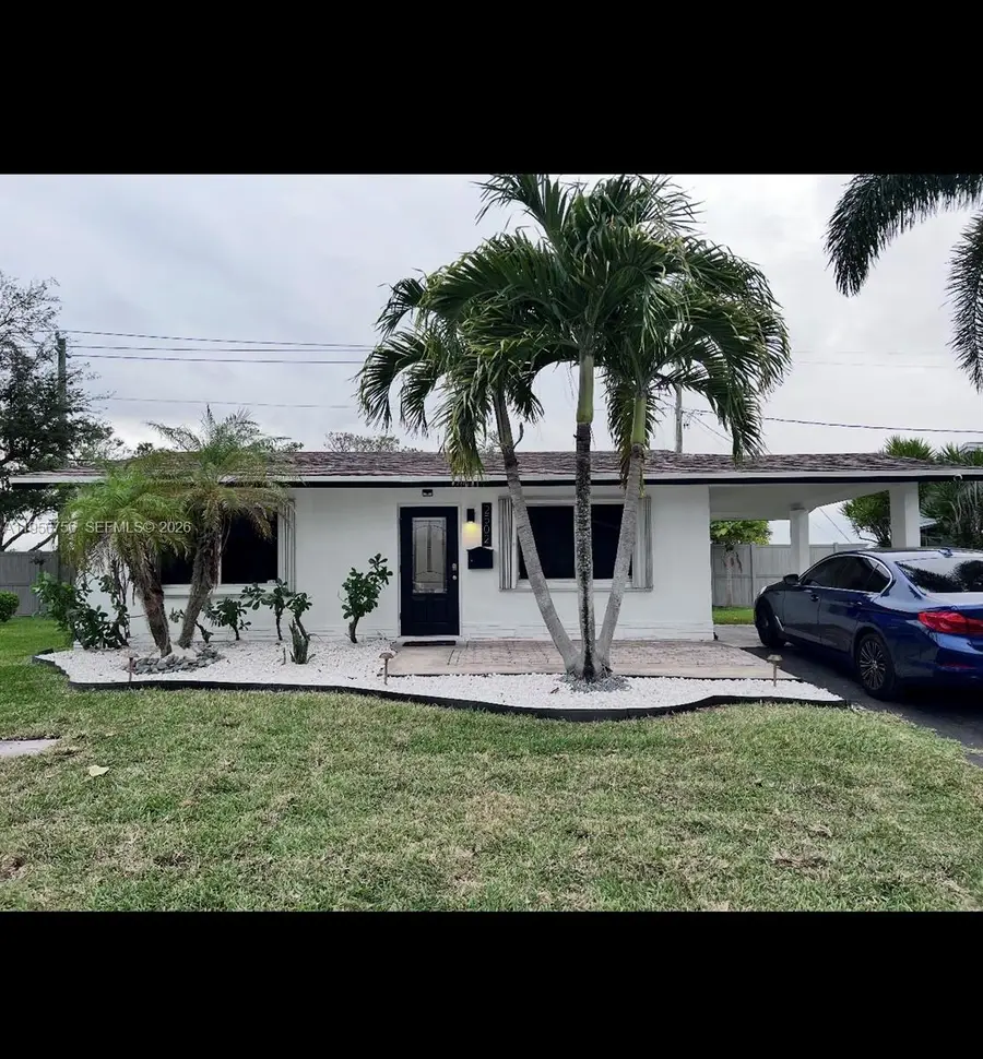 2502 NW 48th St, Tamarac, FL 33309 - Image #2