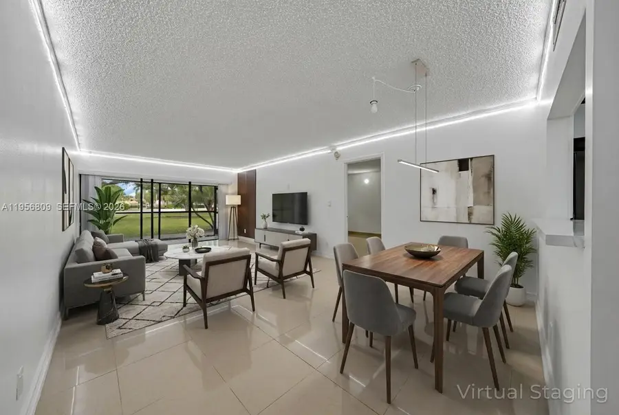 200 Lakeview Dr #101, Weston, FL 33326 - Image #2