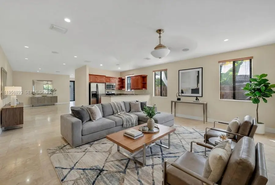 2654 SW 31st Pl #2654, Miami, FL 33133 - Image #2