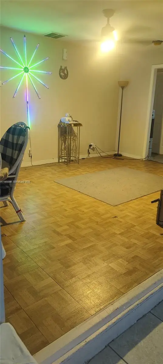 825 Winters St, West Palm Beach, FL 33405 - Image #3