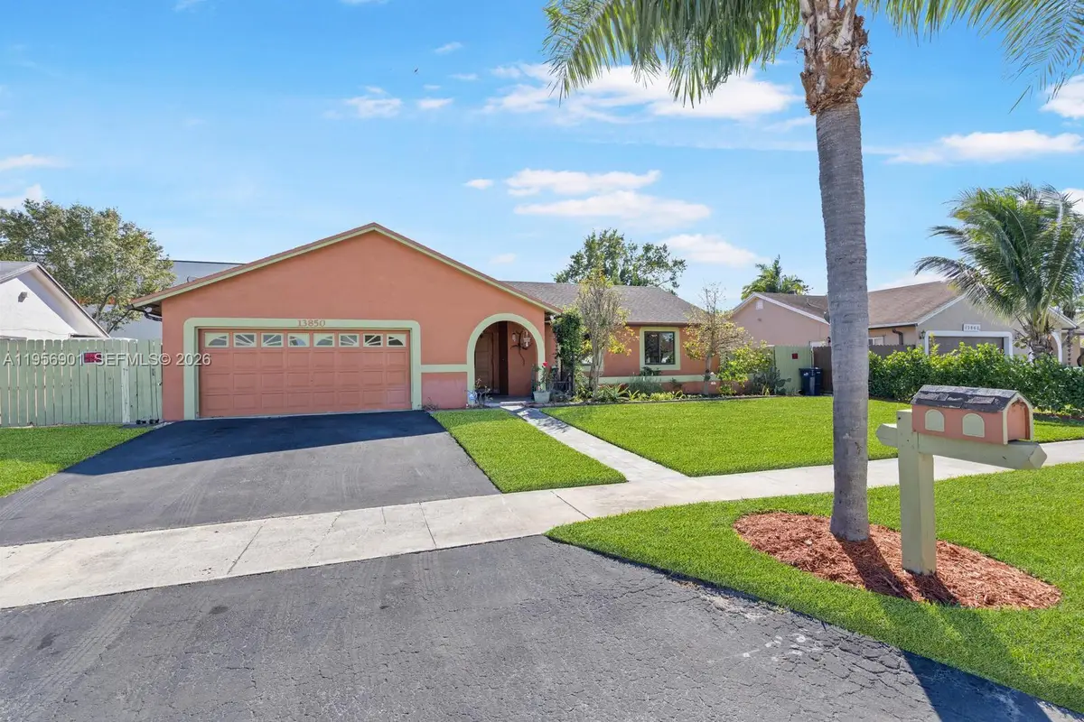 13850 SW 285th Ter, Homestead, FL 33033 - Image #1