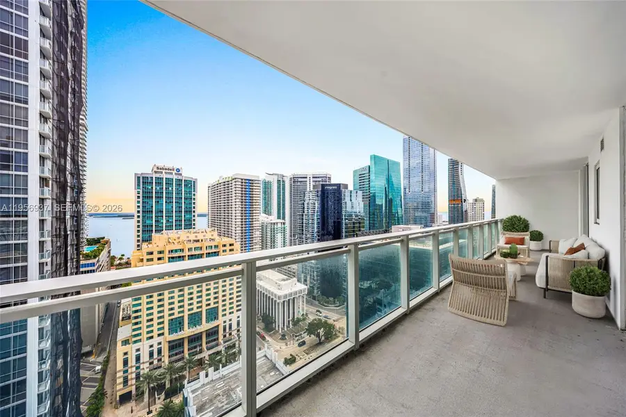 1080 Brickell Ave #2708, Miami, FL 33131 - Image #2