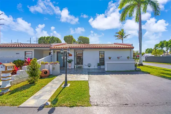 9466 SW 6th Ln, Miami, FL 33174