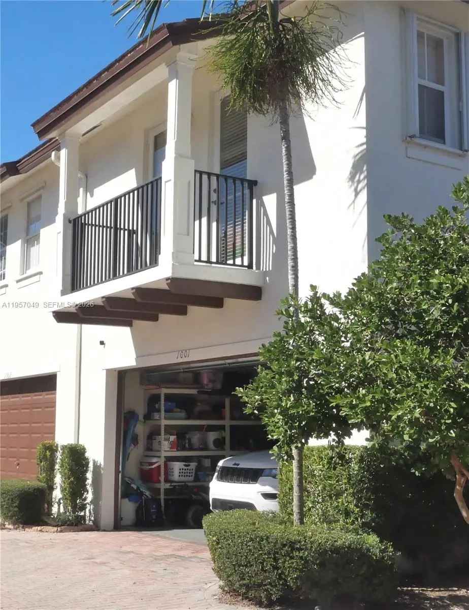 4760 Mimosa Pl #1001, Coconut Creek, FL 33073 - Image #1