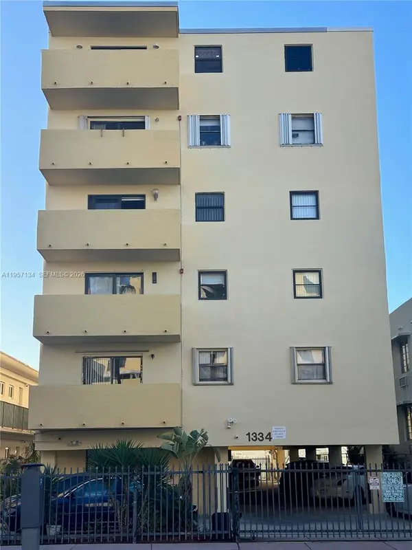 1334 Collins Ave #204, Miami Beach, FL 33139