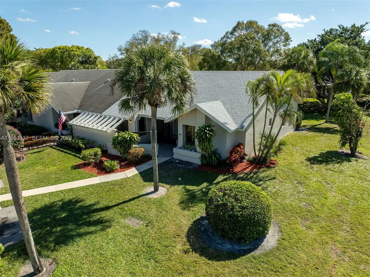 10988 Lake Front Pl, Boca Raton, FL 33498 - Image #1