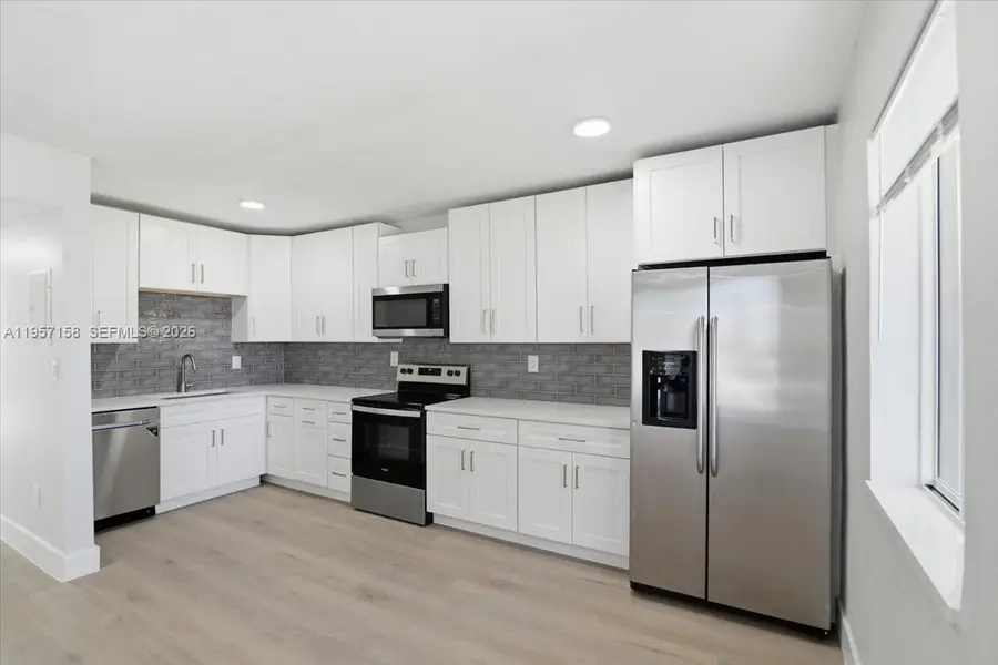 1400 NE 43rd Ct, Pompano Beach, FL 33064 - #3