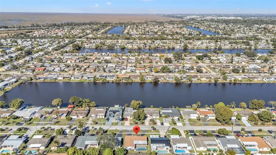 11900 NW 29th Mnr, Sunrise, FL 33323 - Image #3