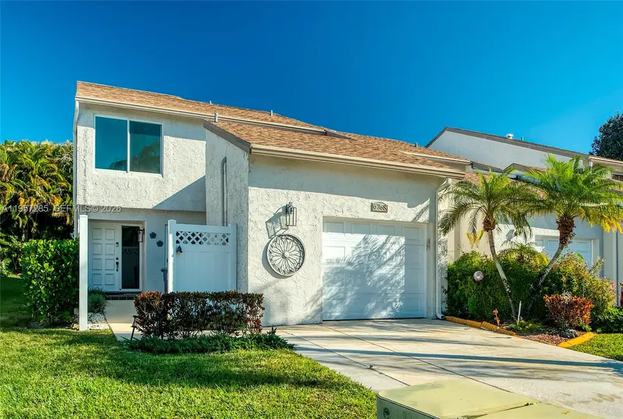 6768 Canary Palm Cir, Boca Raton, FL 33433 - Image #2