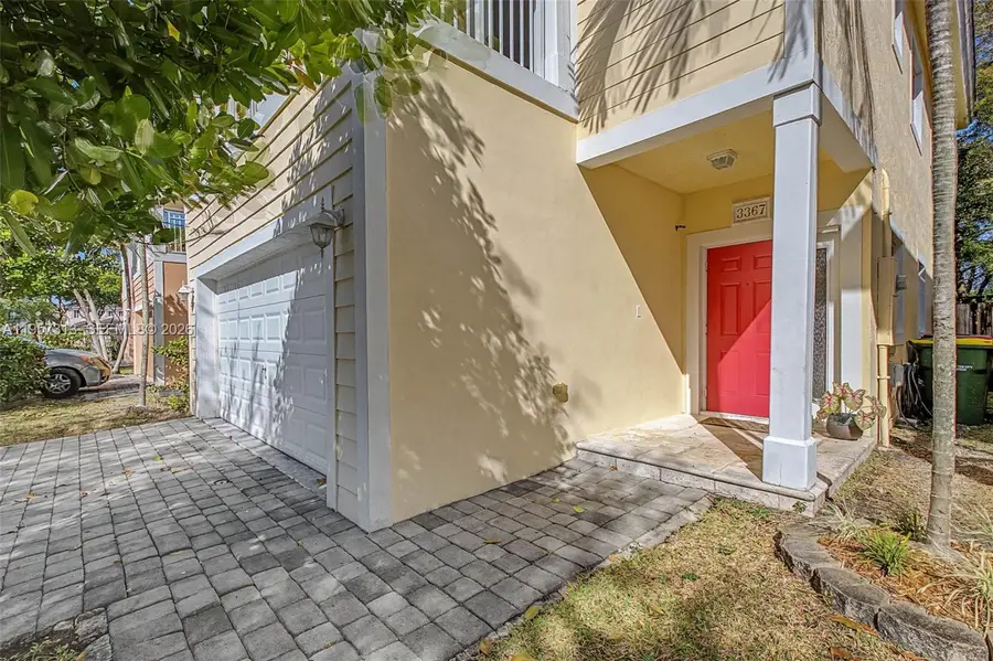 3367 NE 3rd Dr, Homestead, FL 33033 - Image #2