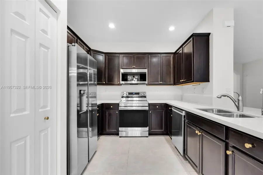 4268 SW 166th Ct, Miami, FL 33185 - Image #2