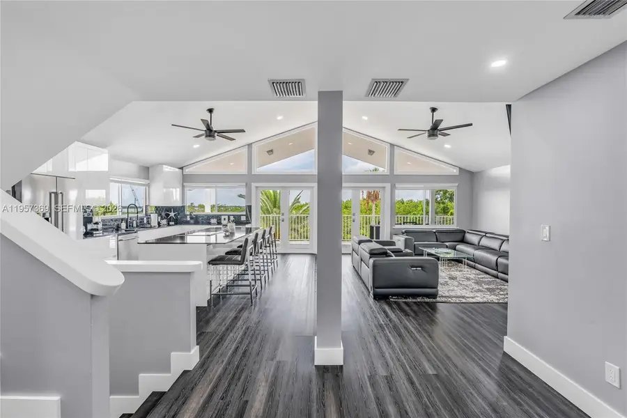 90 N Bounty Ln, Key Largo, FL 33037 - #2