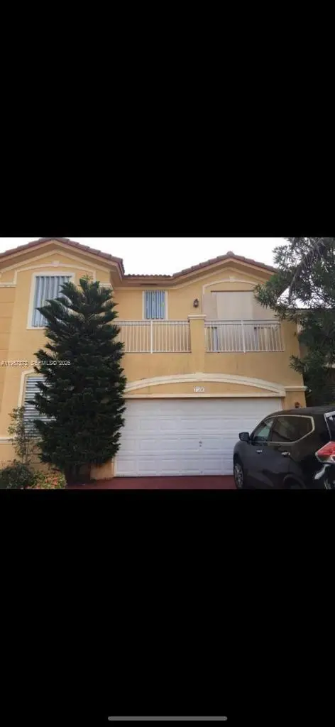 7586 NW 113th Path, Doral, FL 33178