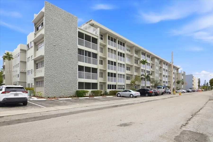 330 SE 2nd St #501G, Hallandale Beach, FL 33009 - Image #3