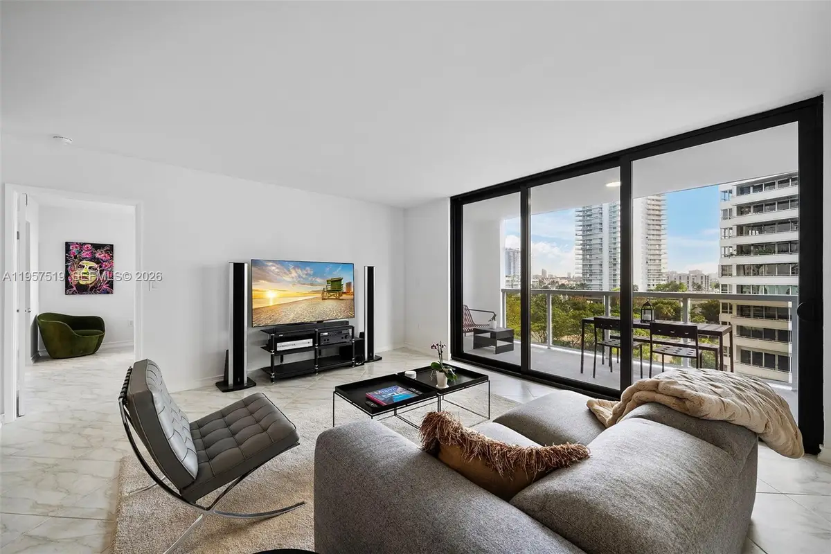 9 Island Ave #710, Miami Beach, FL 33139 - #1