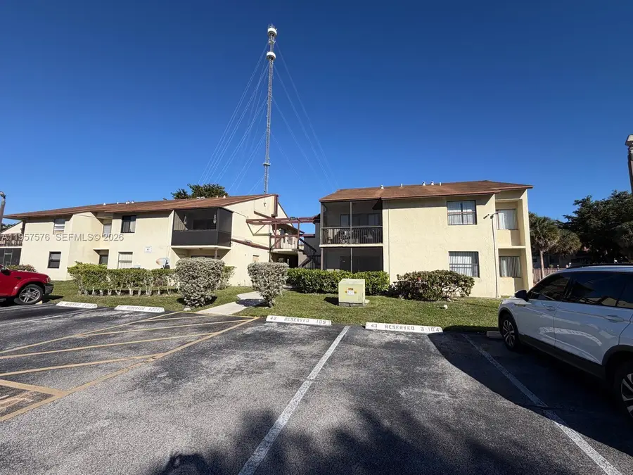 465 NW 210th St #103, Miami Gardens, FL 33169 - Image #2