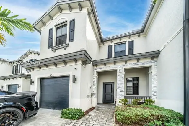 492 NW 203rd Ter, Miami Gardens, FL 33169 - Image #2